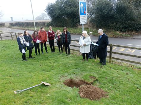 Tree Planting to commemorate Holocaust Memorial Day - The Corbet School