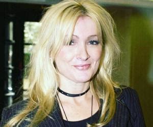 Caroline Aherne Biography - Facts, Childhood, Family Life & Achievements