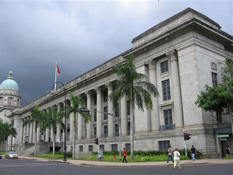 File:City Hall 4, Singapore, Jan 06.JPG - Wikimedia Commons