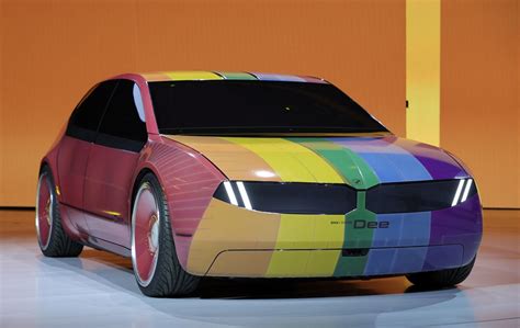 BMW teases a talking car that shifts colours like a chameleon | Life