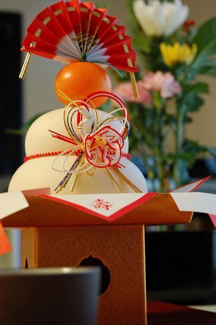 Mirror Rice Cake -Kagami mochi- is a traditional Japanese New Year decoration | Japanese new ...