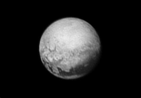 New Horizons Update: Latest Pluto Images Reveal 'Tantalizing' Surface ...