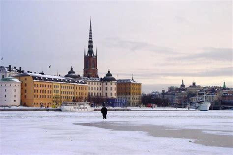 Walking on Riddarfjärden with Västerbron in a distance | Stockholm ...