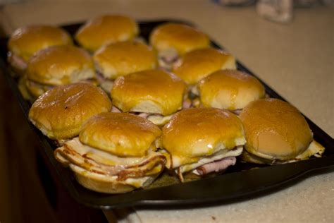 Potluck Paradise! Healthier Ham and Cheese Sliders - RecipeChatter