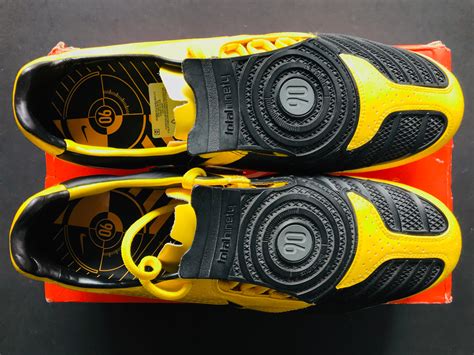 Nike T90 Laser II Tour Yellow / Black / Midnight Fog SG Limited Edition | bootsfinder