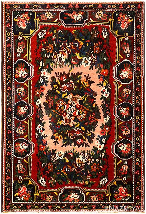 Red Floral Vintage Persian Bakhtiari Rug 50429 by Nazmiyal