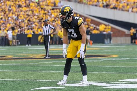 Why is Iowa in Big Ten championship game? Hawkeyes' record and ...