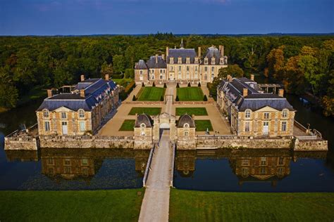 Château de la Ferté Saint-Aubin - Association des Châteaux de la Loire