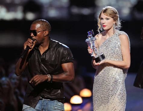 Taylor Swift's Ex Taylor Lautner Thought Kanye West's 2009 VMA Interruption Was a 'Practiced ...