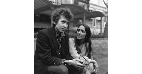 Bob Dylan and Joan Baez | The Most Fashionable Famous Musician Couples ...