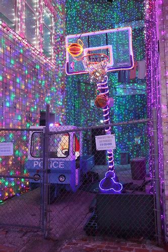 Basketball Hoop | Basketball hoop at the Osborne Family Spec… | Flickr