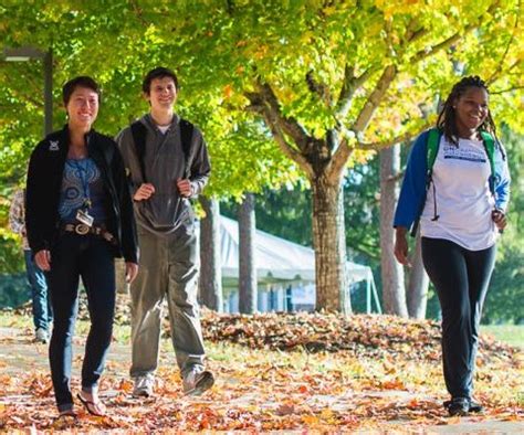 UNC Asheville Announces Fall 2016 Application and Early Action Deadline - Asheville.com