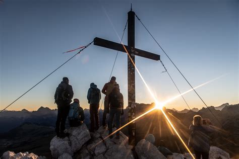 Sunrise hike on mount Sciliar with breakfast at the Schlern refuge - All dates