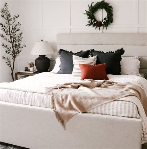 How to Make Your Bed Cozy for Winter | The Everygirl