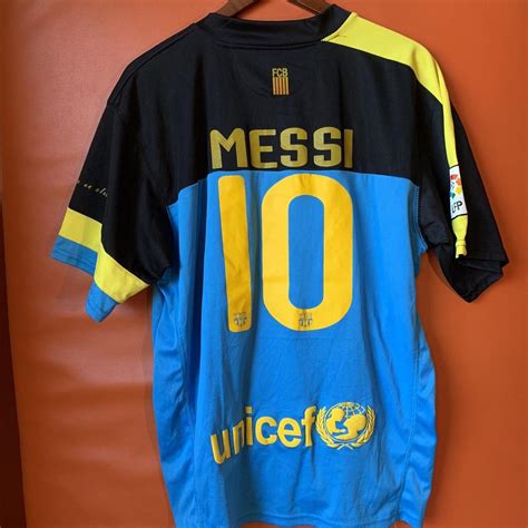 Nike FC Barcelona Messi Jersey Good condition... - Depop