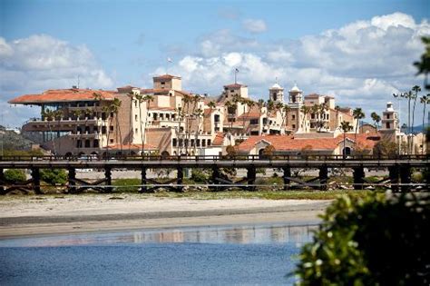 Winners Circle Resort, Solana Beach, CA - California Beaches