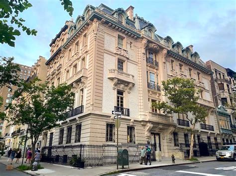 A stunning Gilded Age mansion on Riverside Drive—and the tabloid drama of its first owners ...