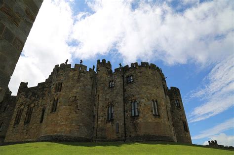 Alnwick Castle and Gardens | Northumberland Coast