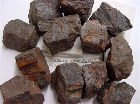 Tantalite - Alchetron, The Free Social Encyclopedia