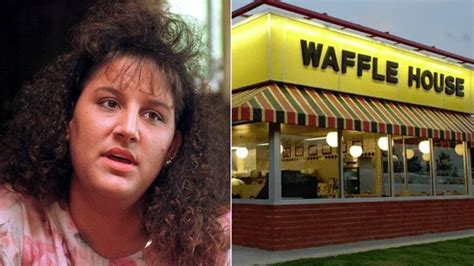 Waffle House Waitress Gets Tipped Winning Lottery Ticket, Then Chaos Ensues - Hacks Detective