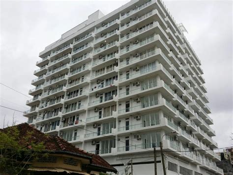 Luxury Apartment at Colombo 6 Sea Front Has Air Conditioning and Housekeeping Included - UPDATED ...