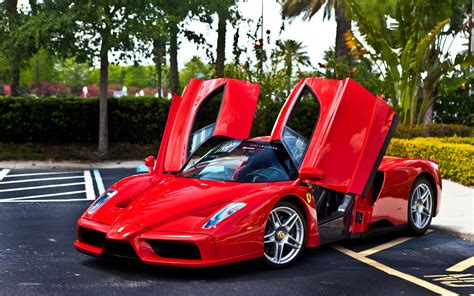 Ferrari Enzo Rojo - Fondos de Pantalla HD - Wallpapers HD