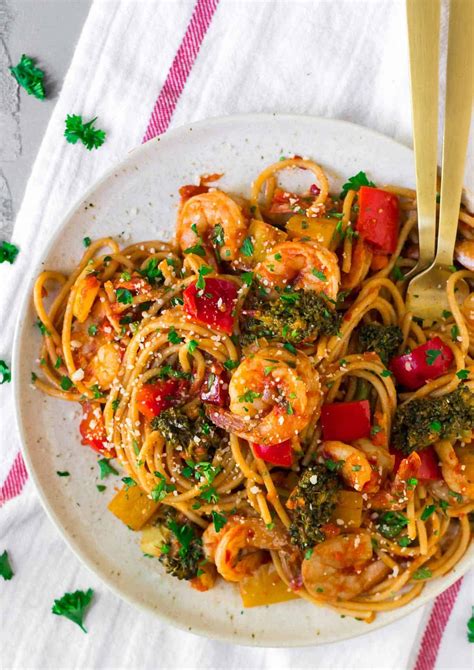 Spicy Shrimp Pasta {Creamy Spaghetti Recipe!} - WellPlated.com