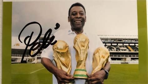 Pele Signed Photograph - CharityStars