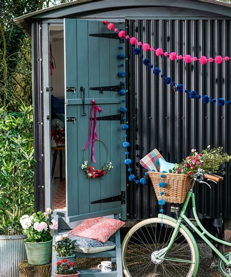 Garden storage ideas: 10 ways to keep a backyard organized | Country