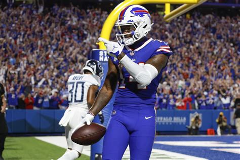 Stefon Diggs destroys Titans in 3-TD explosion to lead Bills on Monday Night Football - syracuse.com