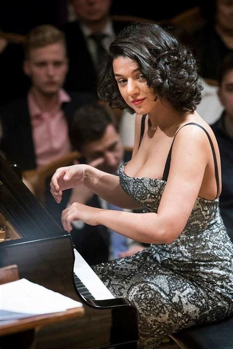 Khatia at the piano : r/KhatiaBuniatishvili