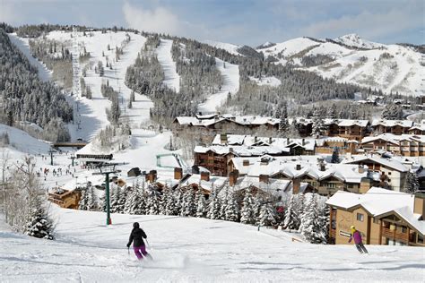 Deer Valley Ski Resort, Utah, USA - SkiBookings