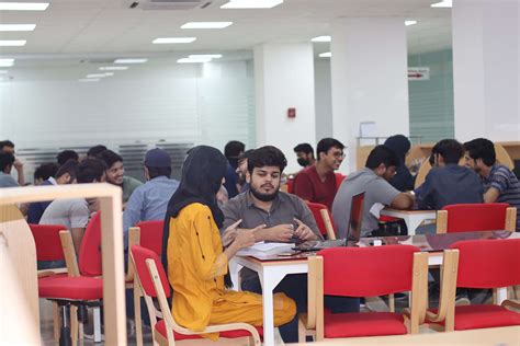 Campus Gallery – Fast University Karachi | NUCES