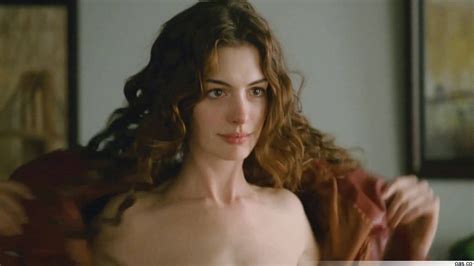 Downloaden Annehathaway In Ihrer Preisgekrönten Rolle In "love And Other Drugs". Wallpaper ...