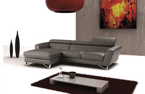 Exquisite Leather Sectional with Chaise Fort Wayne Indiana Nicoletti-J&M-Furniture-Sparta