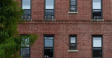 Air-Conditioning Is a Perk Many New York Homeless Shelters Don’t Allow ...