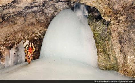 Amarnath Yatra Halted Due to Bad Weather