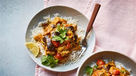 Slow cooker aubergine and cherry tomato curry recipe - BBC Food