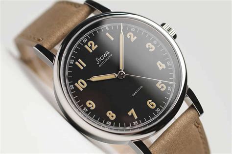 Stowa German Watches: In-Depth Guide - WatchesForManToday