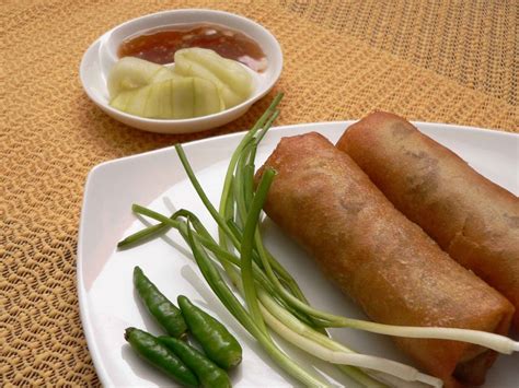 Lumpia Semarang (Semarang Spring Roll) | Indonesian Recipes