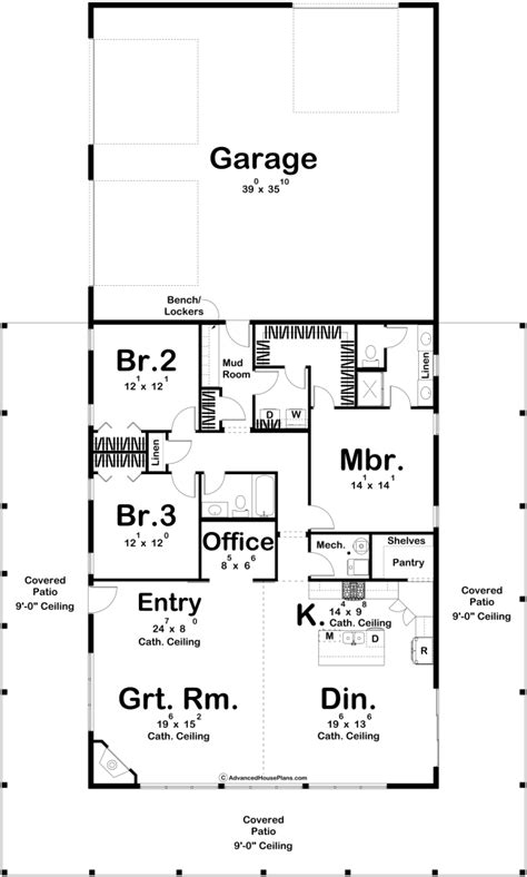 the floor plan for this house shows the garage and living area, as well as the kitchen