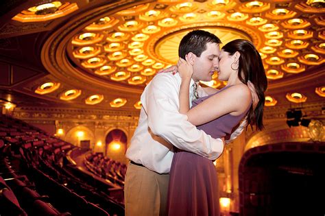 benedum center downtown engagement | Aaron Varga Photography | Pittsburgh Wedding Photographers