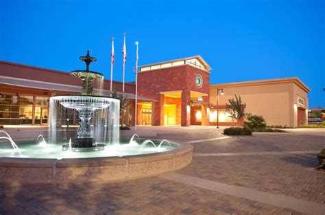 Photo shows off evening view of new Citrus Heights city hall, fountain ...