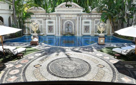 The Villa Casa Casuarina | Greater Miami & Miami Beach