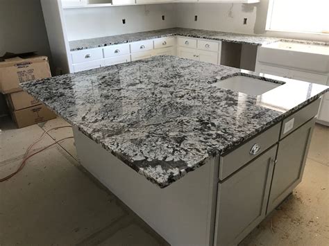 3cm Lennon Granite with Eased Edge | Lennon granite, Marble countertops ...