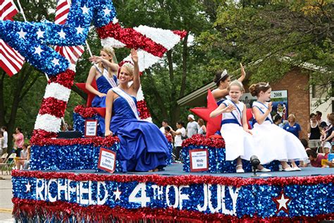 A guide to Independence Day parades and fireworks across Minnesota ...