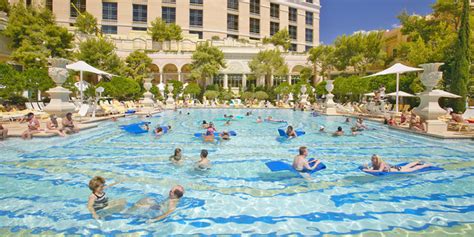 Best Las Vegas Hotels with Heated Pools [Updated 2023]