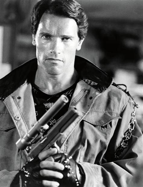 Arnold Schwarzenegger In The Terminator / Arnold Schwarzenegger On ...