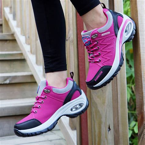 Women Comfortable Air Athletic Shoes