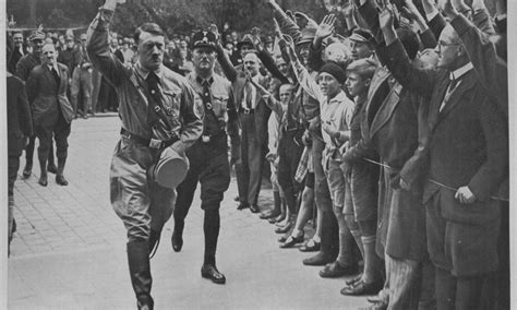 Crazy History: What Would Have Happened If Adolf Hitler Died In World ...